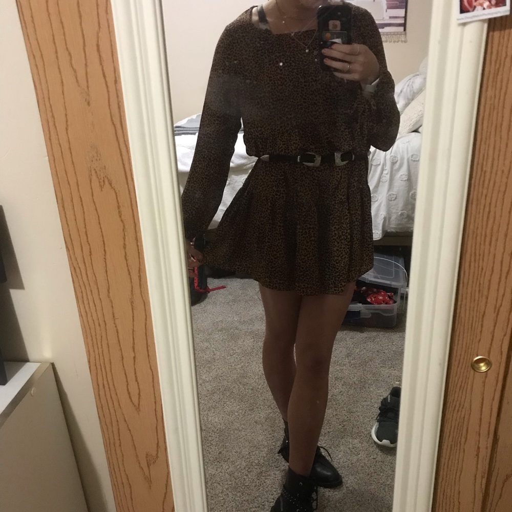 Dress - Picture 4 of 4